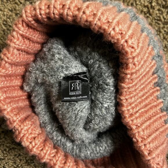 Robin Ruth Pom Pom Beanie - Utah - Winter Knit Cap Hat - Pink Salmon Gray NWT - Picture 8 of 9